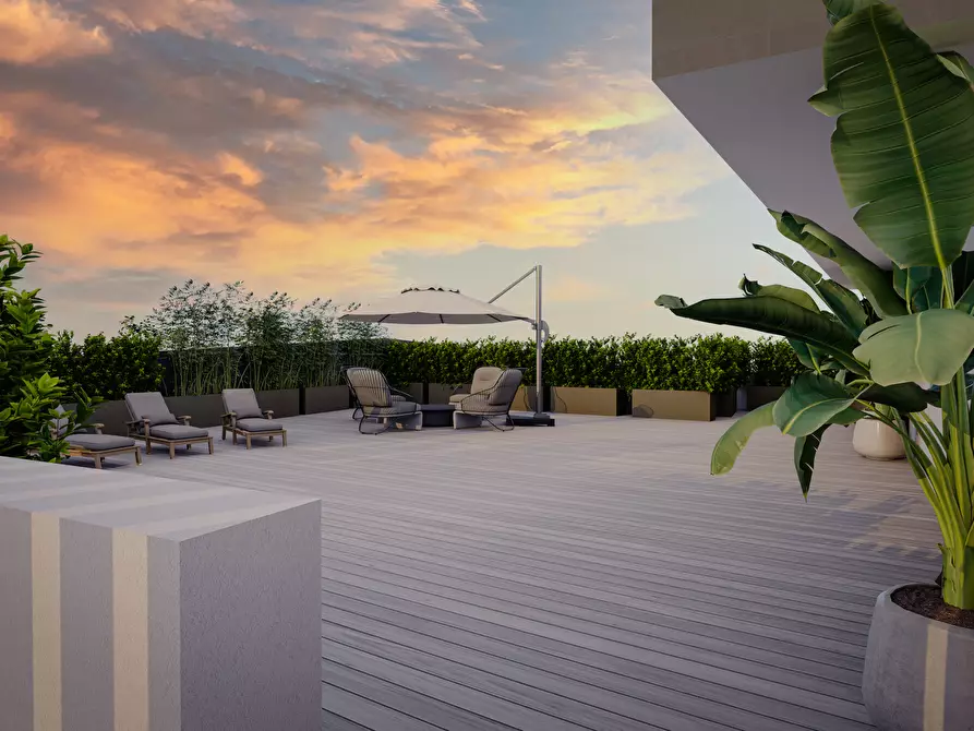 Immagine 7 di Quadrilocale in vendita  in Via Vincenzo Balsamo 6 a Lecce