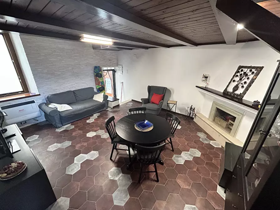 Immagine 4 di Appartamento in vendita  a Terracina