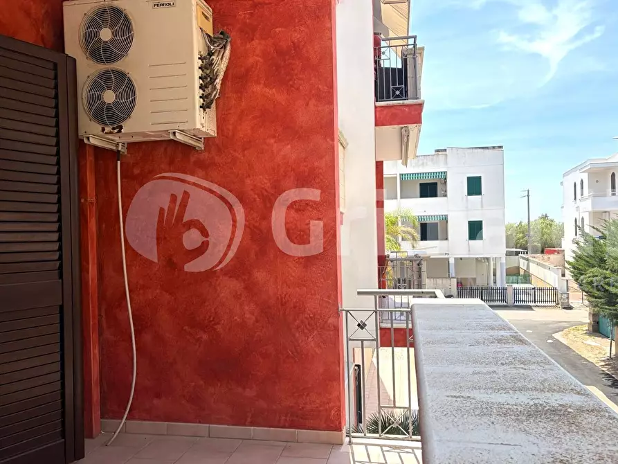 Immagine 6 di Trilocale in vendita  in Via della Robinia a Gallipoli