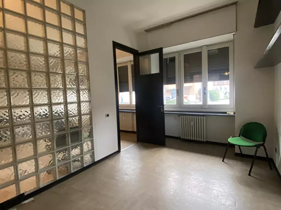 Immagine 15 di Ufficio in vendita  in Viale Paolo Onorato Vigliani 13 a Milano