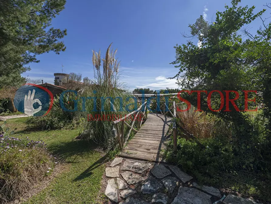 Immagine 40 di Casa indipendente in vendita  in C.S. Lu Monte 1 a Lizzanello