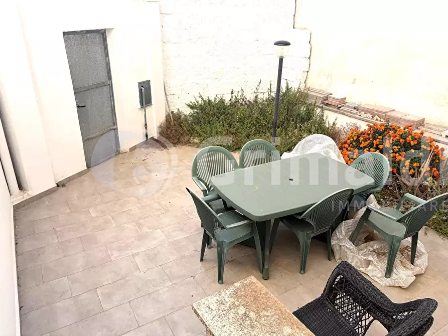 Immagine 2 di Casa bifamiliare in vendita  in Piazza Indipendenza a Sannicola