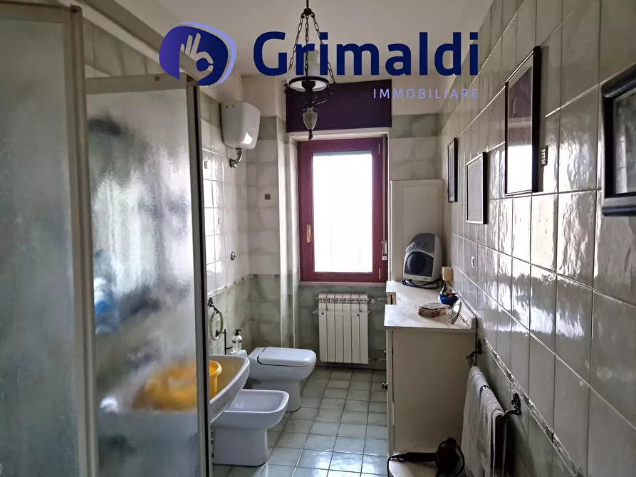 Immagine 26 di Quadrilocale in vendita  a Napoli