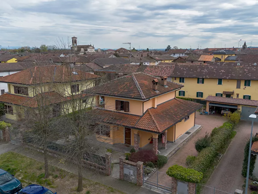 Immagine 32 di Villa in vendita  in Via Giovanni Falcone 5 a Stroppiana
