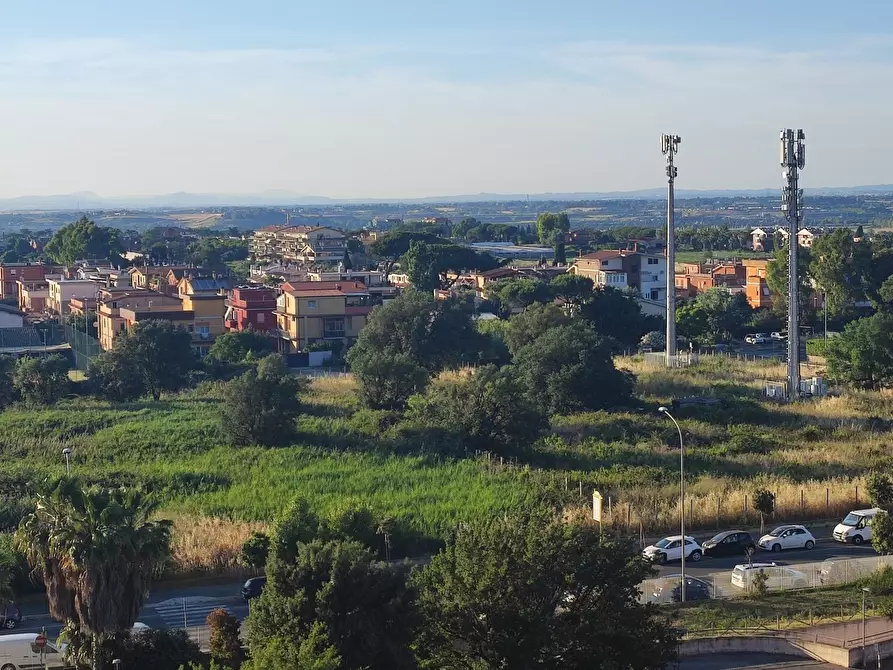 Immagine 30 di Appartamento in vendita  in Via Francesco Menzio a Roma