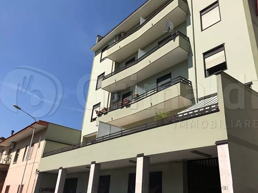 Immagine 1 di Trilocale in vendita  a Giugliano In Campania