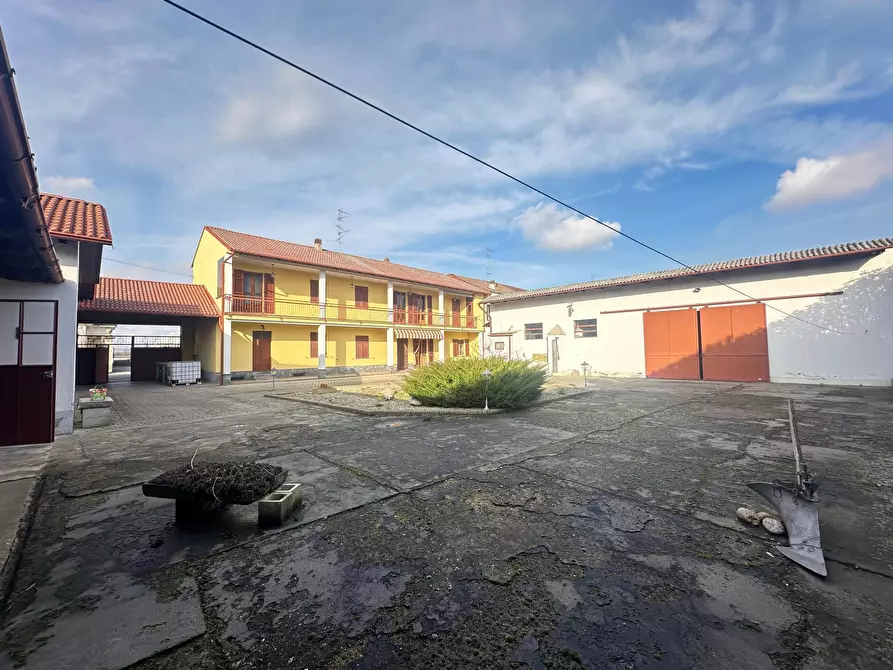 Immagine 29 di Casa bifamiliare in vendita  in Via Guglielmo Marconi 29 a Prarolo