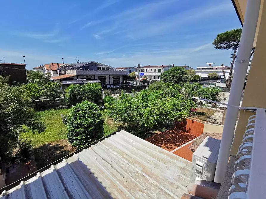 Immagine 17 di Villa in affitto  in Via Madonna del Pantano 40 a Giugliano In Campania
