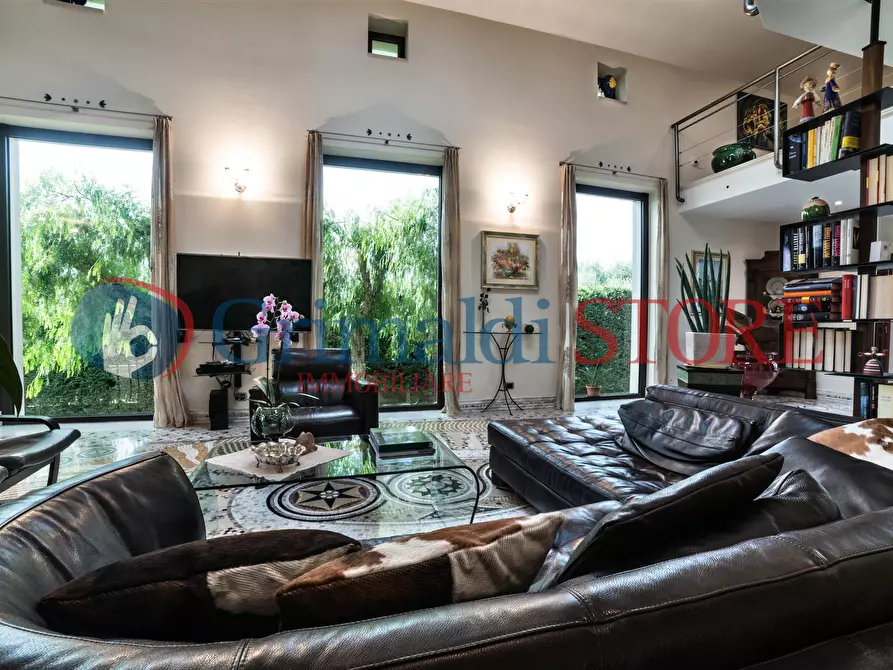 Immagine 8 di Villa in vendita  a Grottaglie