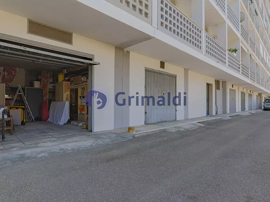 Immagine 28 di Trilocale in vendita  in Piazzale Milano 5 a Lecce