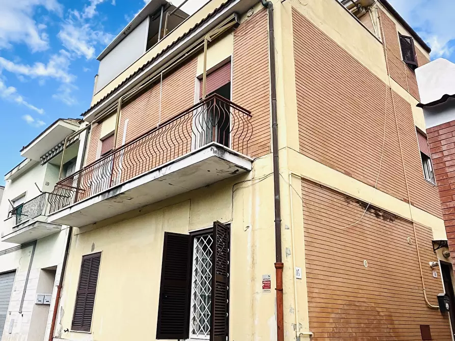 Immagine 20 di Casa indipendente in vendita  in Via Gorizia 16 a Nettuno