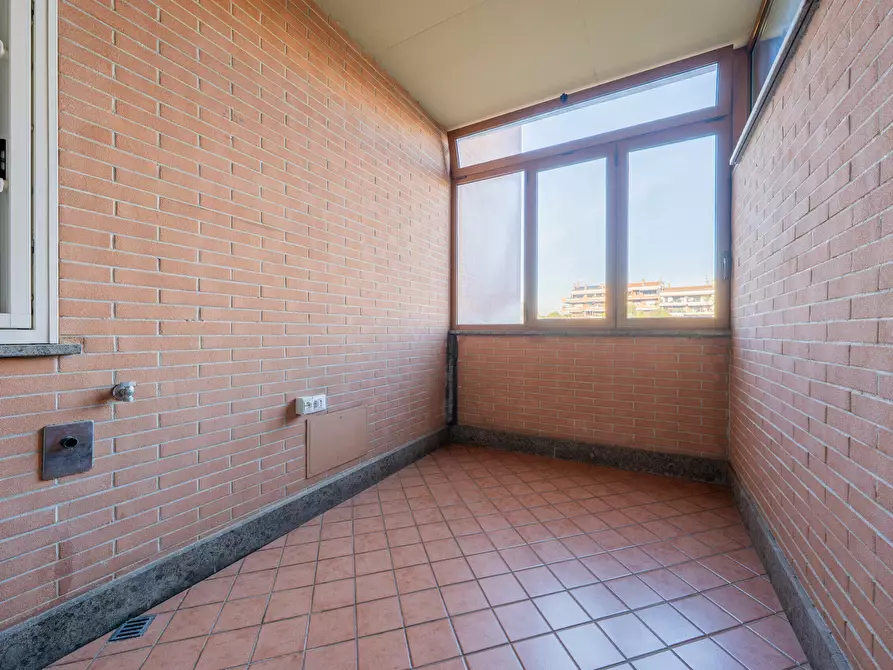 Immagine 8 di Appartamento in vendita  in Via Pietro de Francisci a Roma