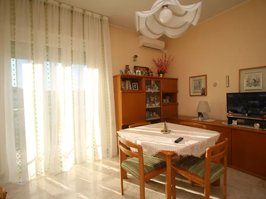 Immagine 3 di Trilocale in vendita  a Grandate