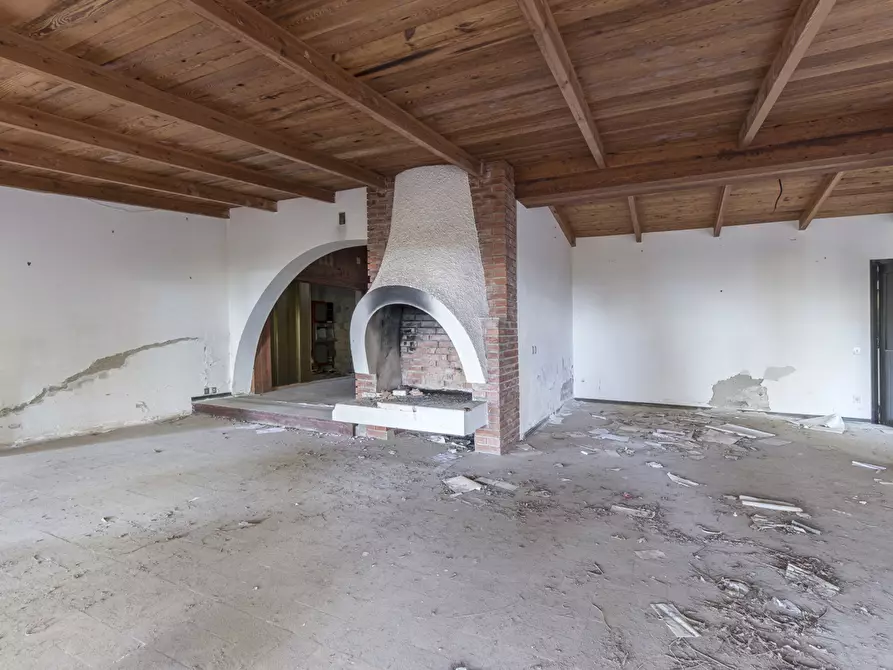 Immagine 35 di Villa in vendita  in Contrada Piano Rocca snc a Messina