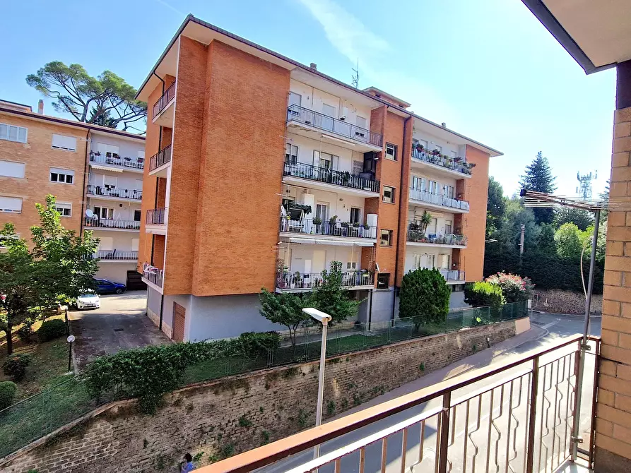 Immagine 30 di Quadrilocale in vendita  in Via Dei Due Principati 216 a Avellino