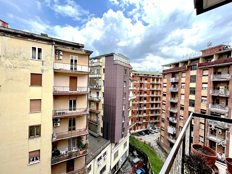 Immagine 26 di Pentalocale in vendita  in Via Tagliamento 85 a Avellino