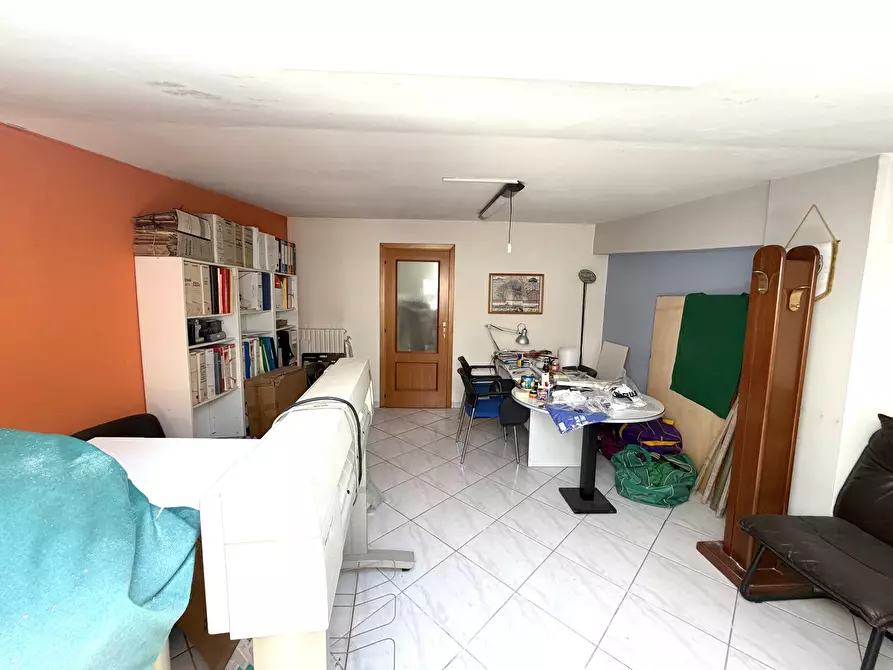 Immagine 4 di Mansarda in vendita  in Via Alcide De Gasperi 140 a Avellino