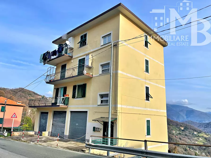 Immagine 6 di Quadrilocale in vendita  in Frazione Pannesi 53 a Lumarzo