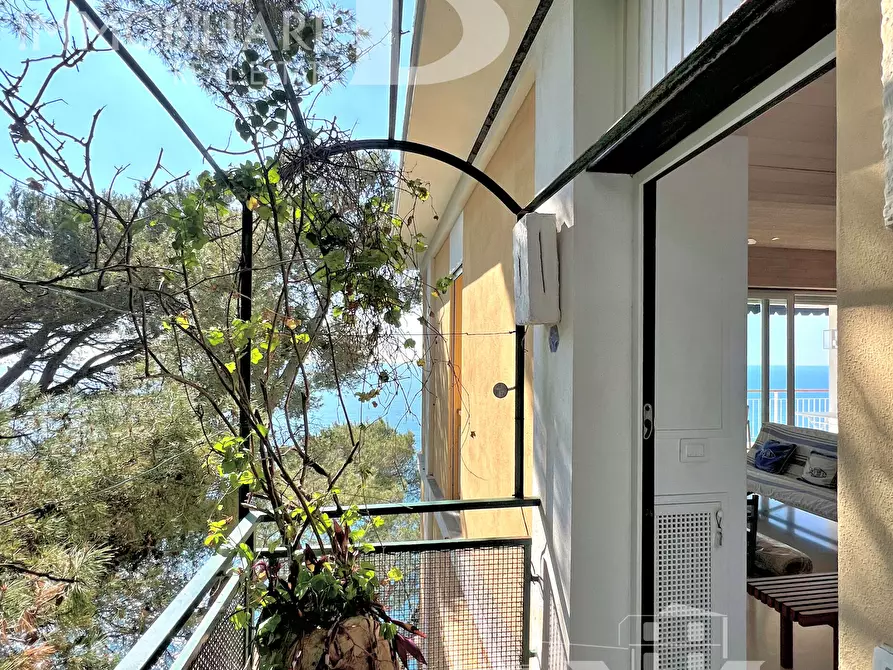 Immagine 28 di Attico in vendita  in Via Alla Torre 2 a Sori