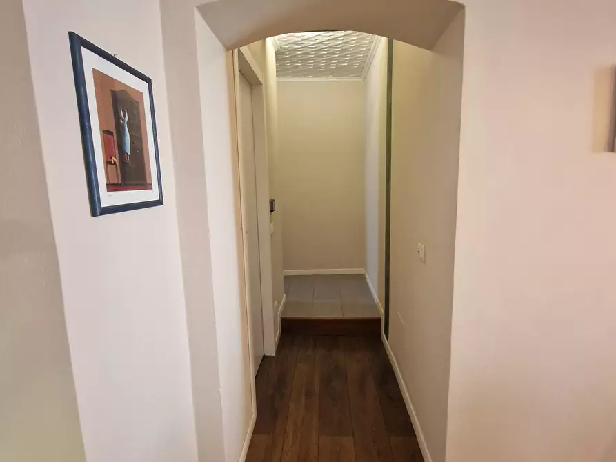 Immagine 13 di Quadrilocale in affitto  a Sarzana