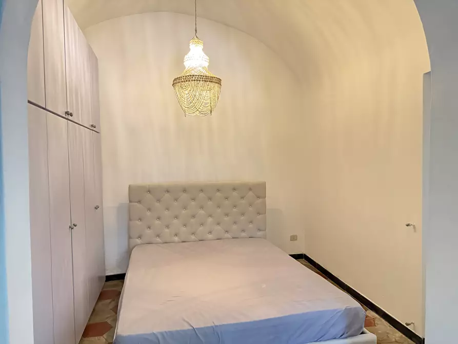 Immagine 20 di Trilocale in vendita  in Piazza Luni a Sarzana