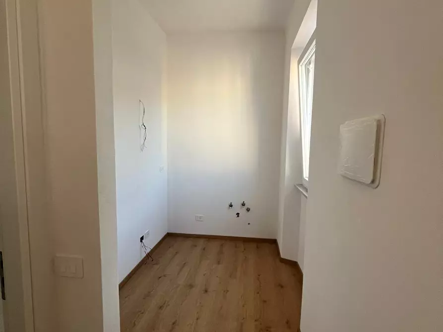 Immagine 5 di Quadrilocale in vendita  a Sarzana