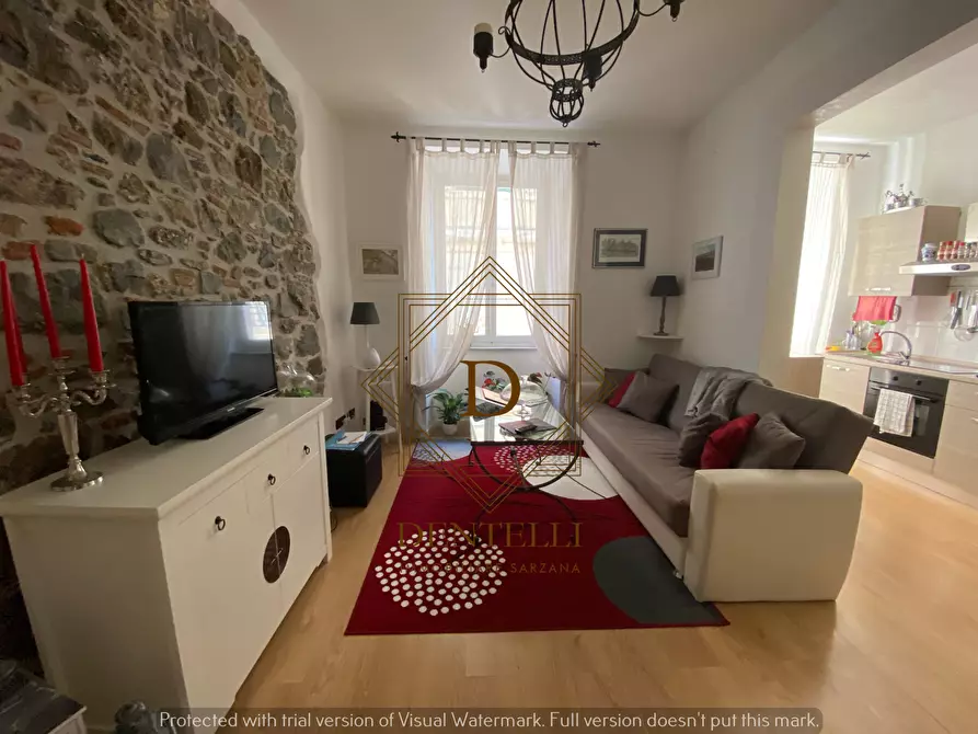 Immagine 3 di Quadrilocale in affitto  a Sarzana