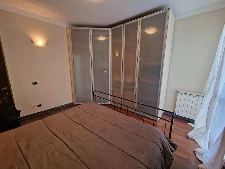 Immagine 19 di Trilocale in affitto  in SS432 75 a Ameglia