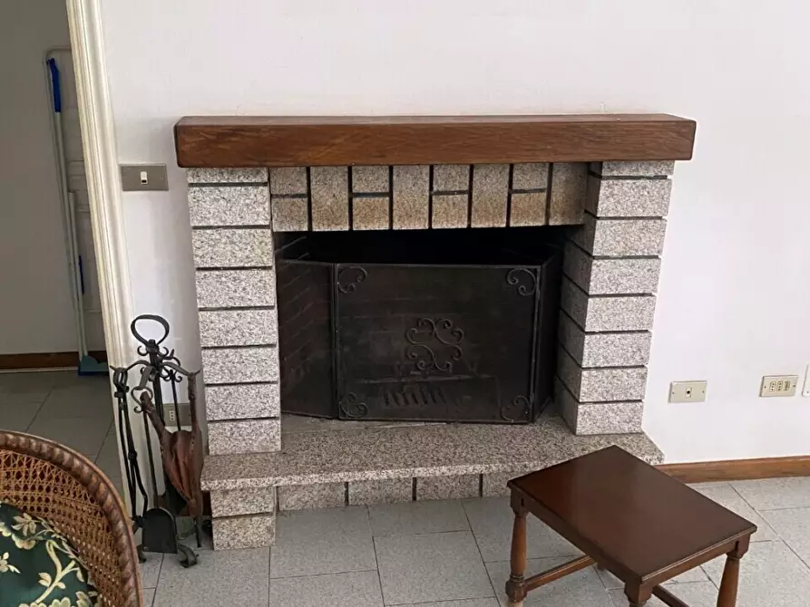 Immagine 23 di Casa indipendente in vendita  a Sarzana