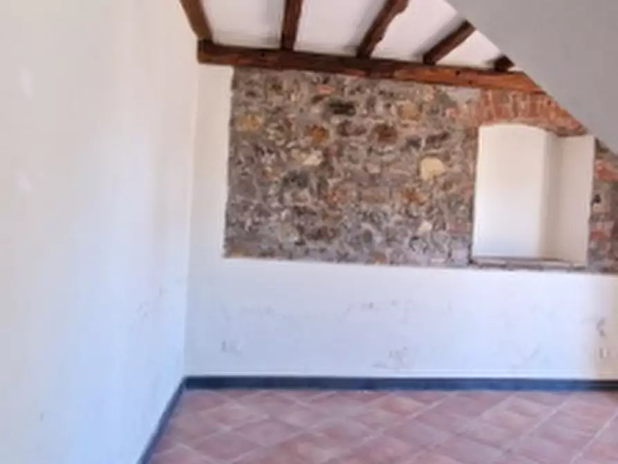 Immagine 5 di Casa indipendente in vendita  a Ameglia