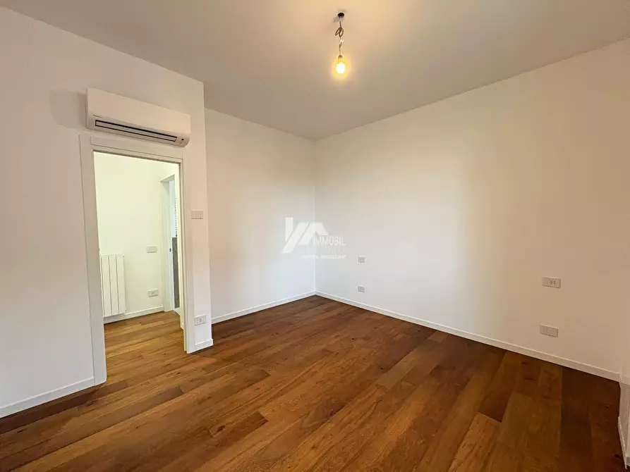 Immagine 16 di Trilocale in vendita  in Via Toscana 55 a Brescia