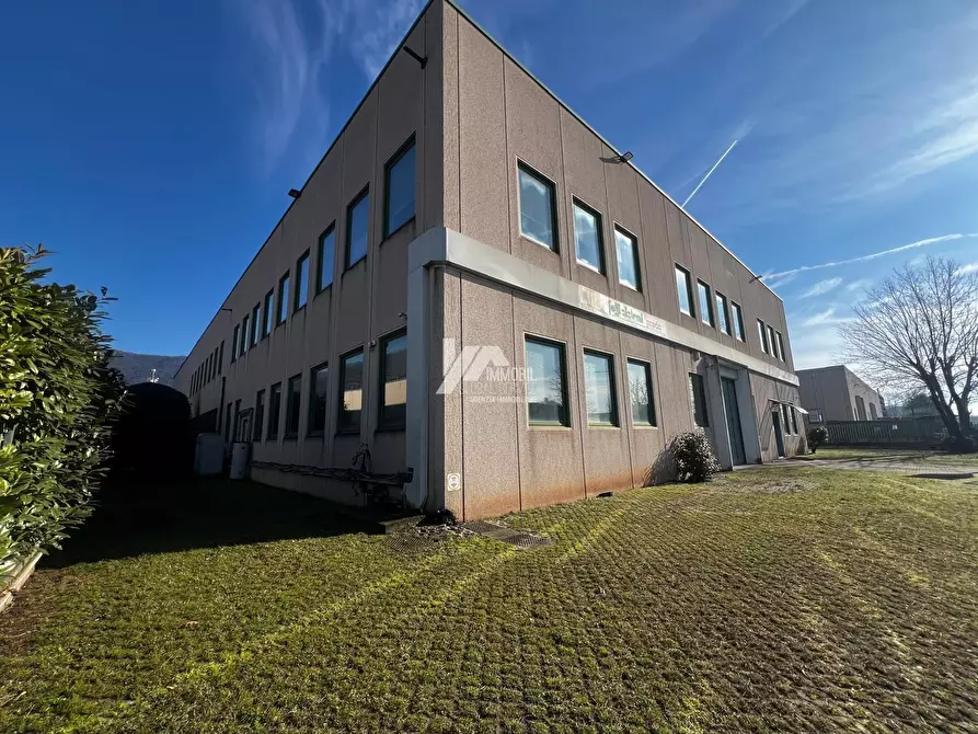 Immagine 2 di Attività artigianale in affitto  in Via Antonio Allegri 93 a Brescia