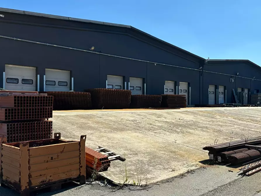 Immagine 15 di Attività artigianale in vendita  in Via Giovanni Scazzola 74 a Alessandria