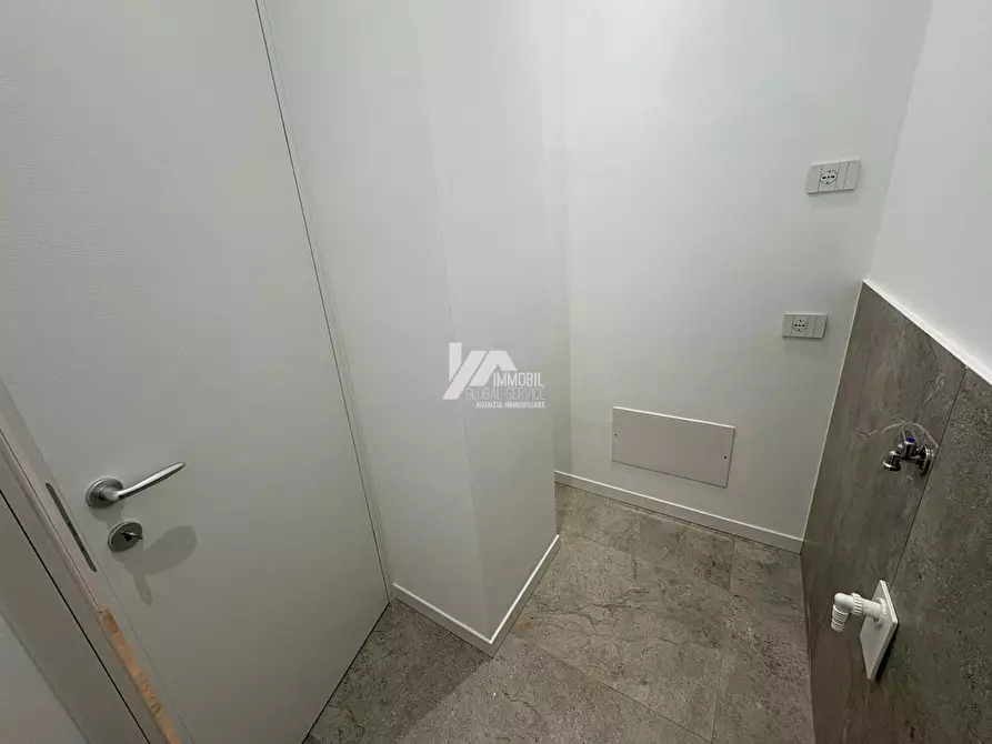 Immagine 3 di Trilocale in vendita  in Via Toscana 34 a Brescia