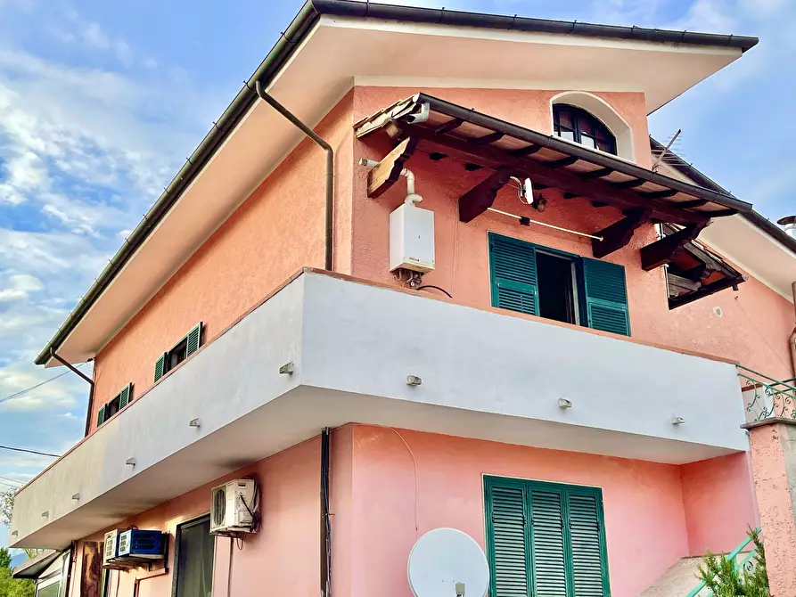 Immagine 30 di Quadrilocale in vendita  a Pietrasanta