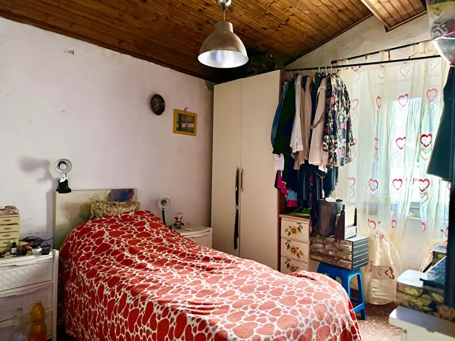 Immagine 17 di Quadrilocale in vendita  a Seravezza