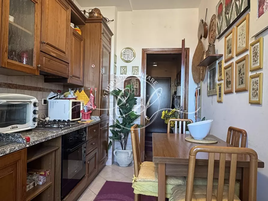 Immagine 13 di Quadrilocale in affitto  a Seravezza