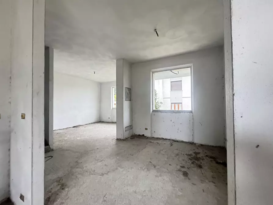 Immagine 8 di Porzione di casa in vendita  a Camaiore