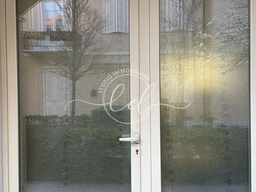 Immagine 1 di Capannone industriale in vendita  a Seravezza