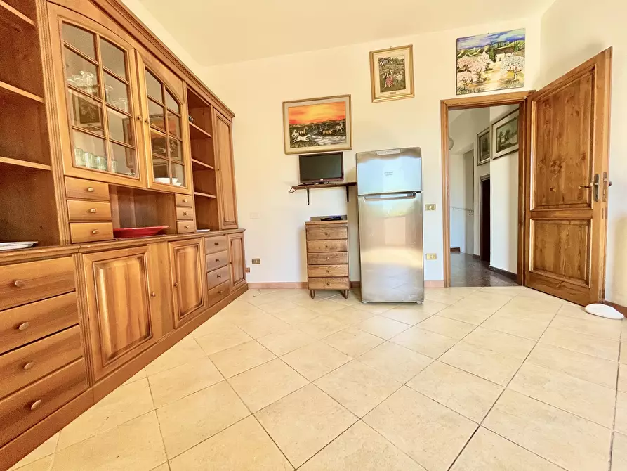 Immagine 6 di Quadrilocale in vendita  a Pietrasanta