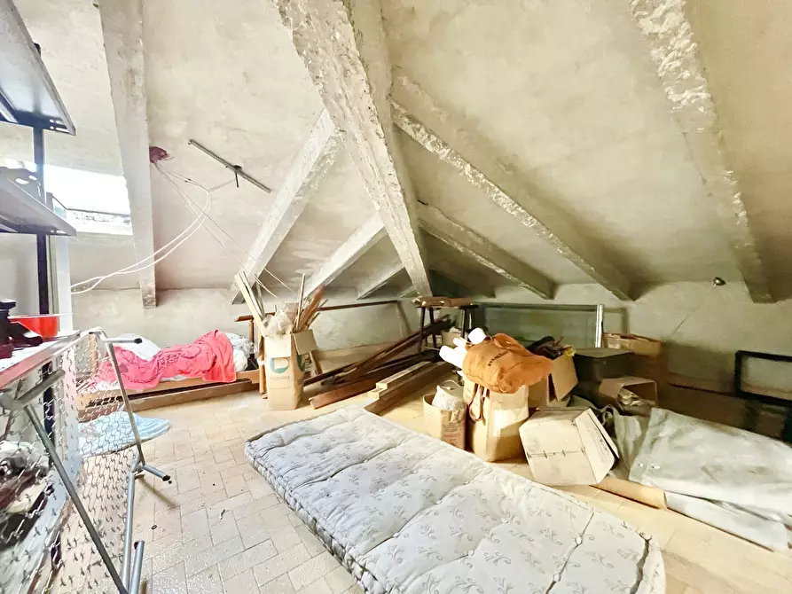 Immagine 23 di Quadrilocale in vendita  a Pietrasanta