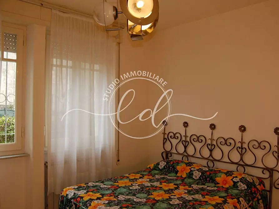 Immagine 16 di Pentalocale in affitto  a Camaiore