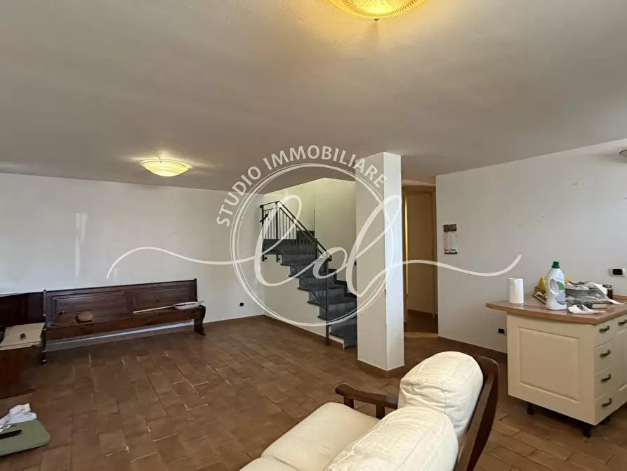 Immagine 75 di Quadrilocale in vendita  a Camaiore