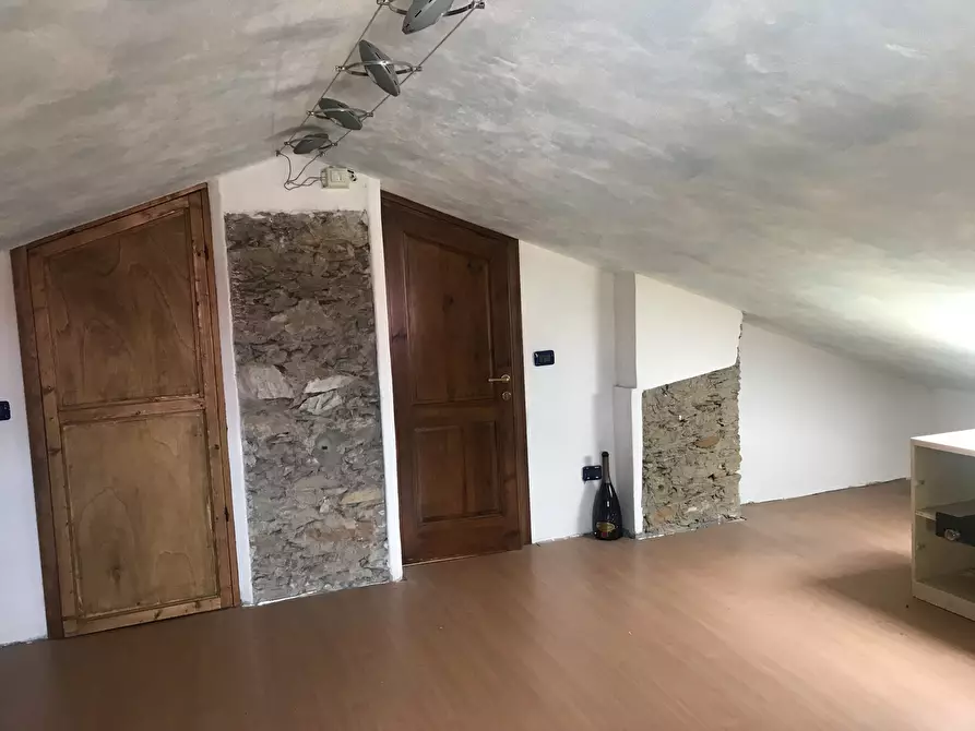 Immagine 22 di Quadrilocale in vendita  a Seravezza