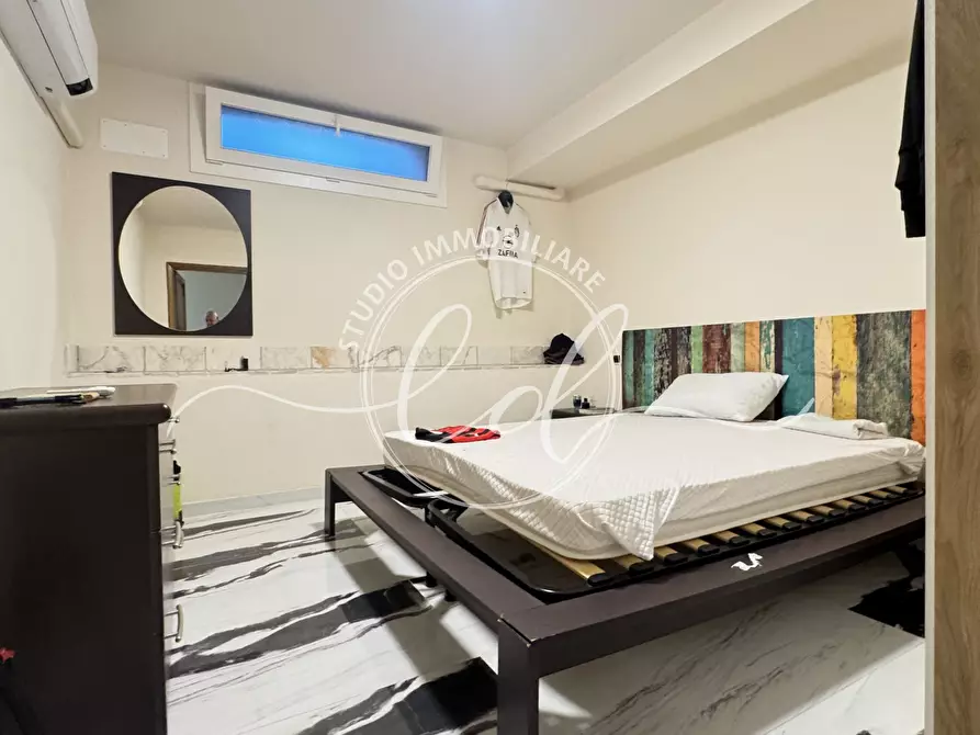 Immagine 19 di Appartamento in affitto  a Pietrasanta