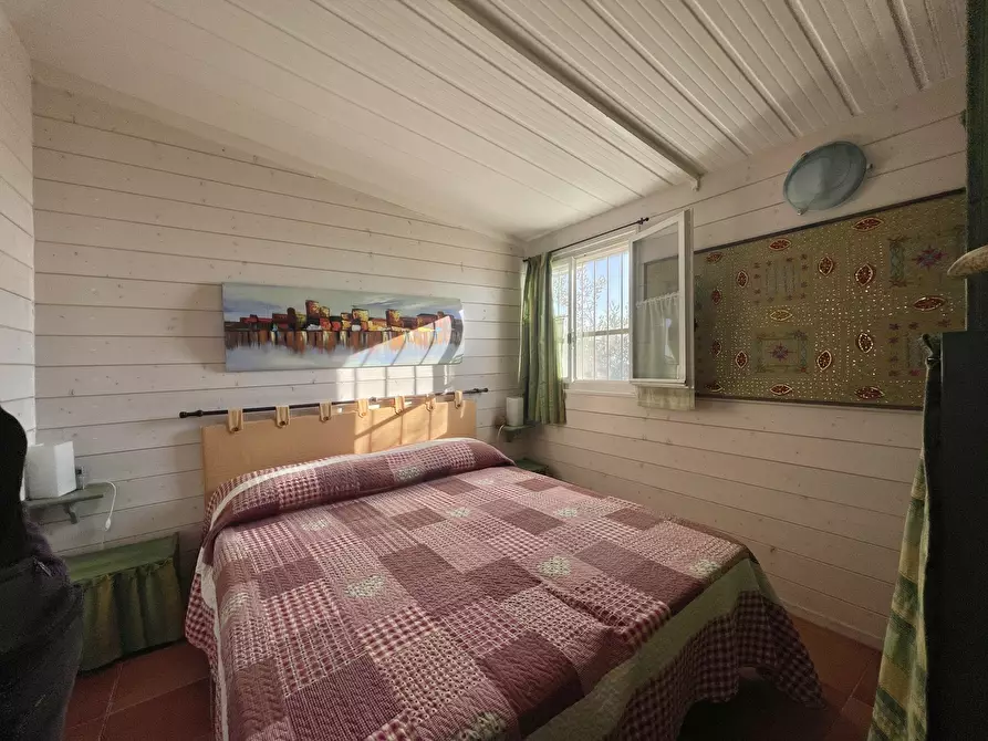 Immagine 36 di Baita in vendita  a Pietrasanta