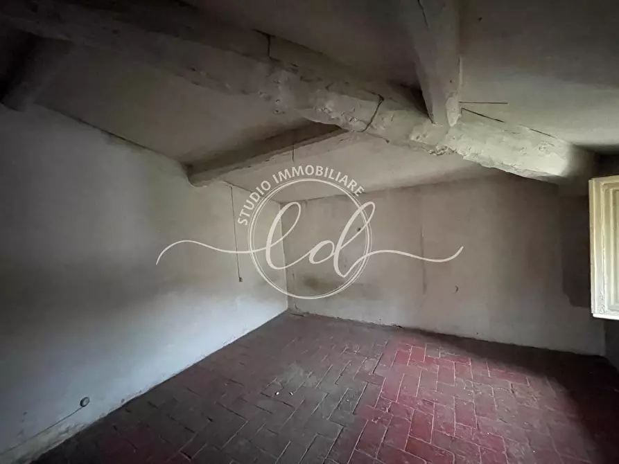 Immagine 15 di Casa semindipendente in vendita  a Camaiore