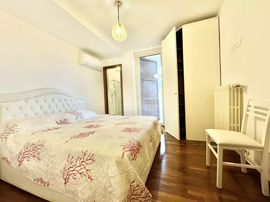 Immagine 39 di Porzione di casa in vendita  a Forte Dei Marmi