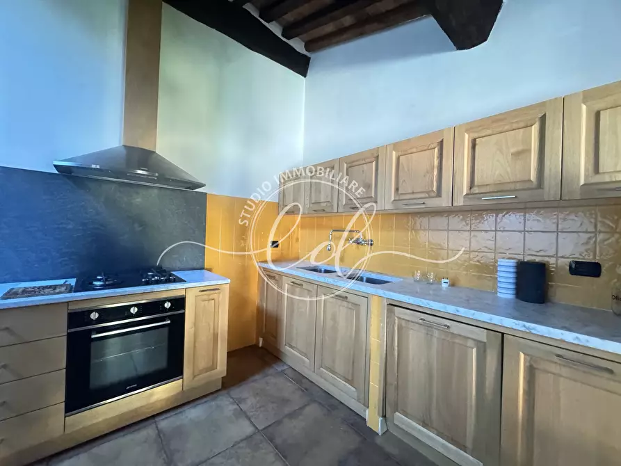 Immagine 12 di Quadrilocale in affitto  a Pietrasanta