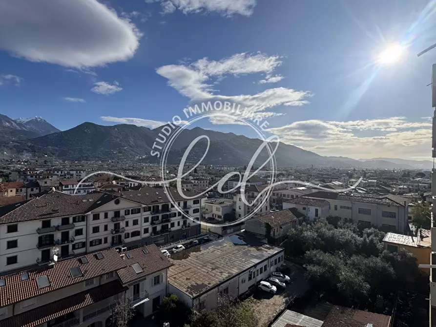 Immagine 15 di Quadrilocale in affitto  a Seravezza